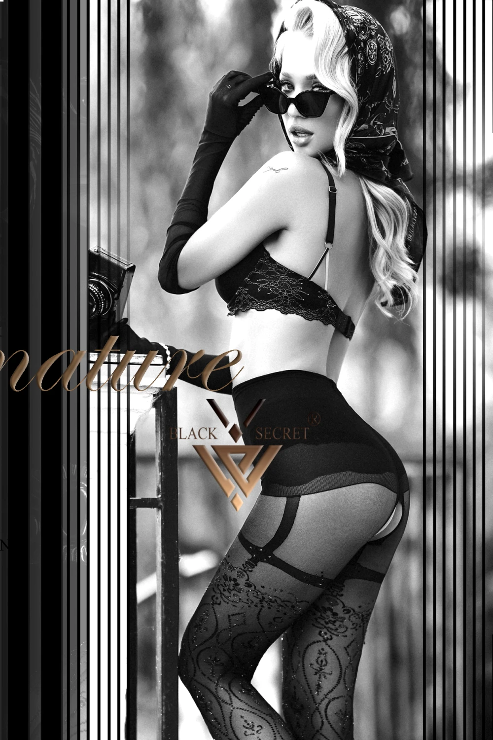 Black Secret - Open Kruis Panty BS142 - Zwart - Afbeelding 2