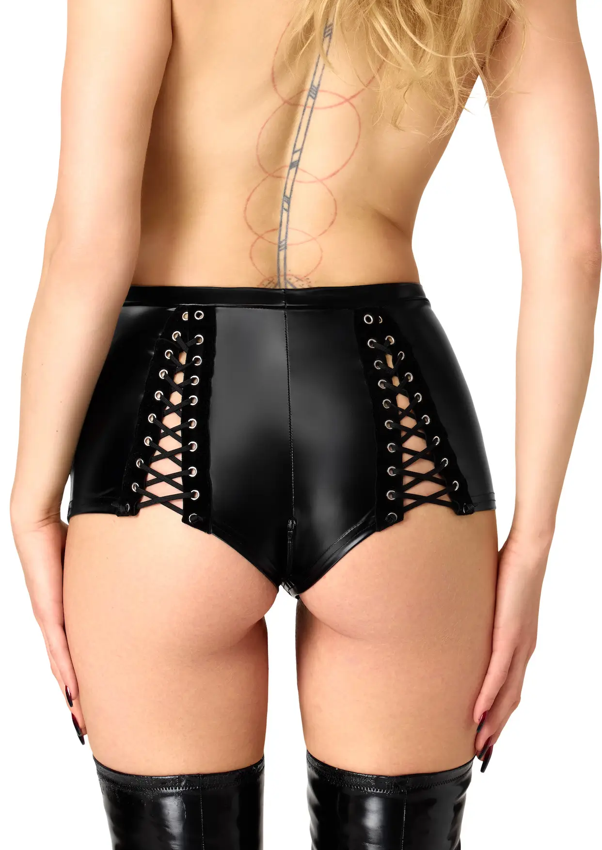 Wetlook Shorty met vetertje F411 Do not Disturb Lace-Up back